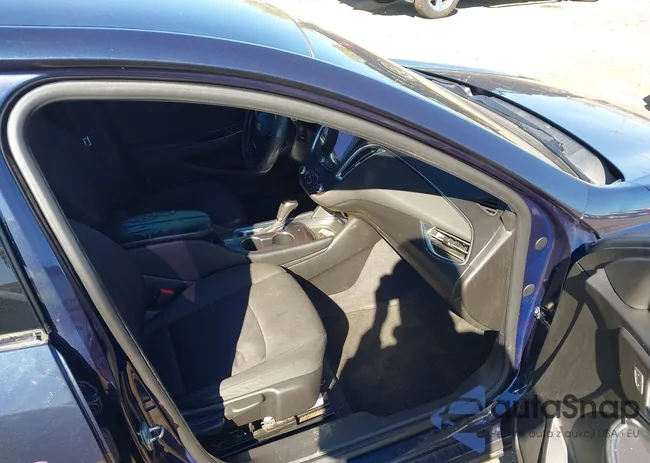 1G1ZD5ST3JF215248: 43474520