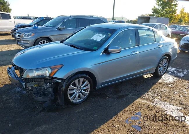 1HGCP3F7XCA004538: 43474574