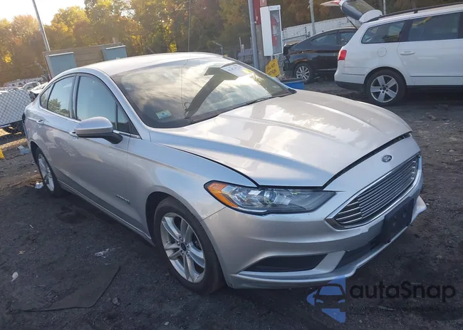 3FA6P0LU1JR132437: 43474721