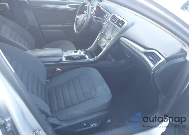 3FA6P0LU1JR132437: 43474721