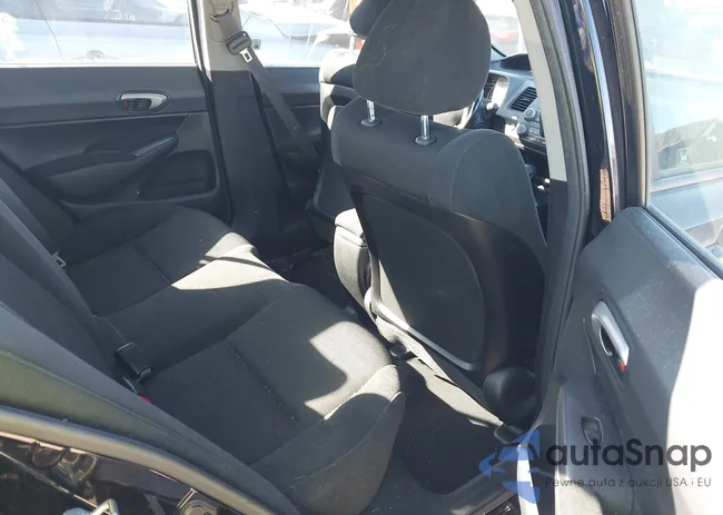 19XFA1F69AE008535: 43474344