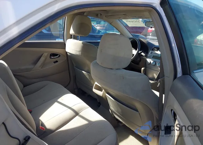 4T4BE46KX9R088332: 43474369