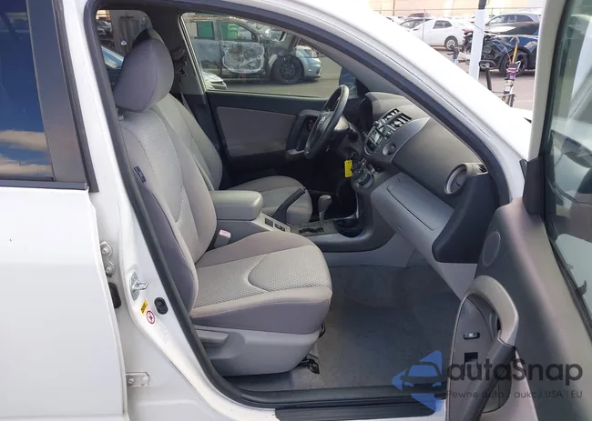 JTMZK33VX75014141: 43474444