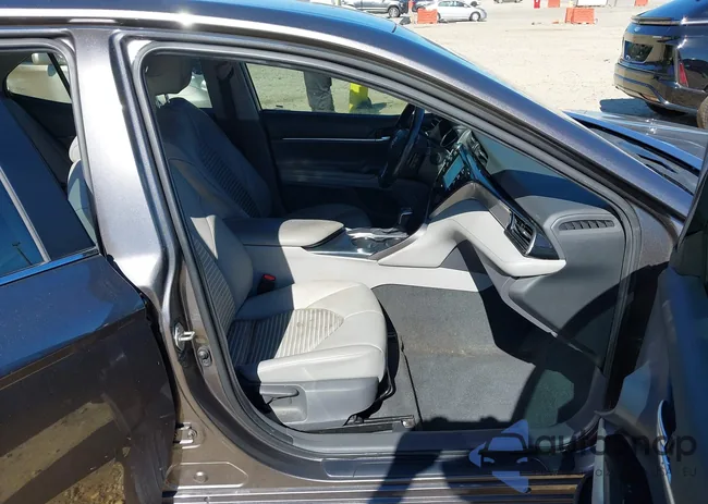 4T1M11AK3LU502305: 43475478