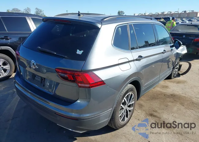 3VV3B7AX2KM122422: 43475483