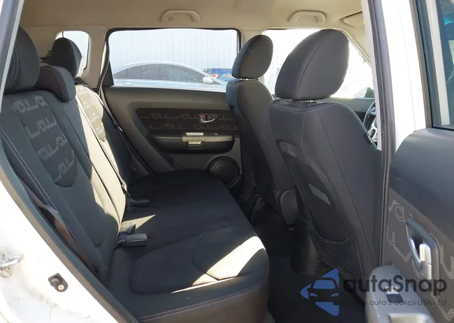 KNDJT2A64C7388386: 43475737