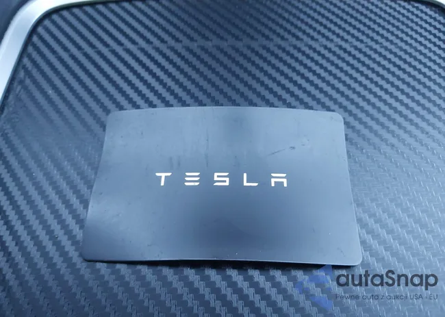 5YJYGDEF7MF215952: 43475904