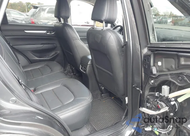 JM3KFBCM5M0496461: 43475077