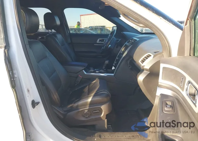 1FM5K8D84EGC35512: 43475082