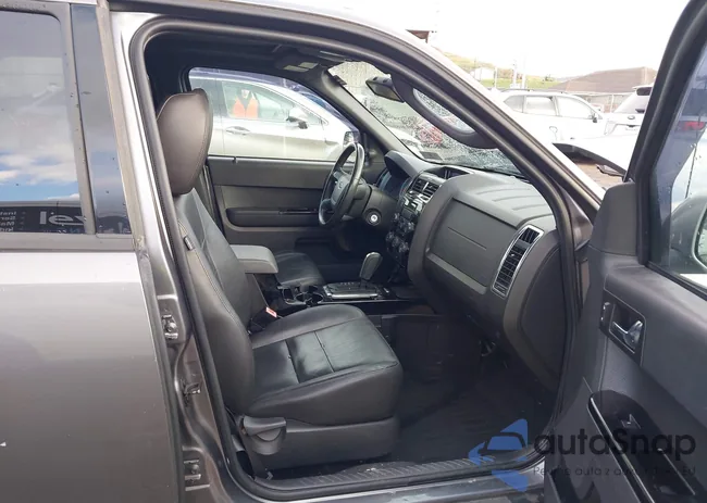 1FMCU9EG6AKB07762: 43475196