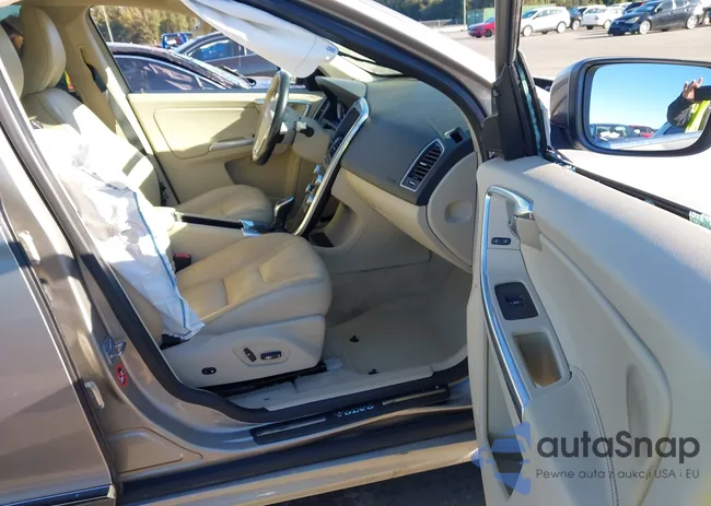 YV449MDK7G2783677: 43475216