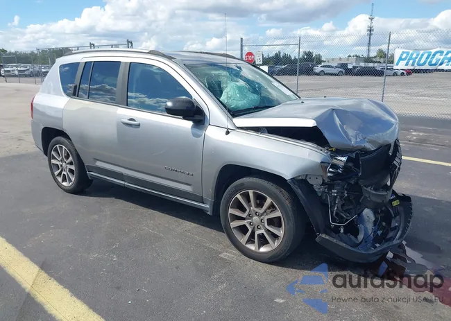 1C4NJCBA2GD678715: 43475282