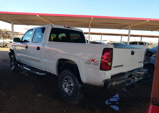 1GCHK23U83F165206: 43475347