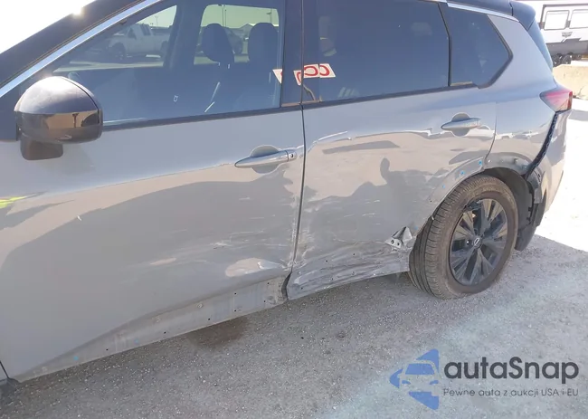 JN8BT3BA1PW009261: 43476488