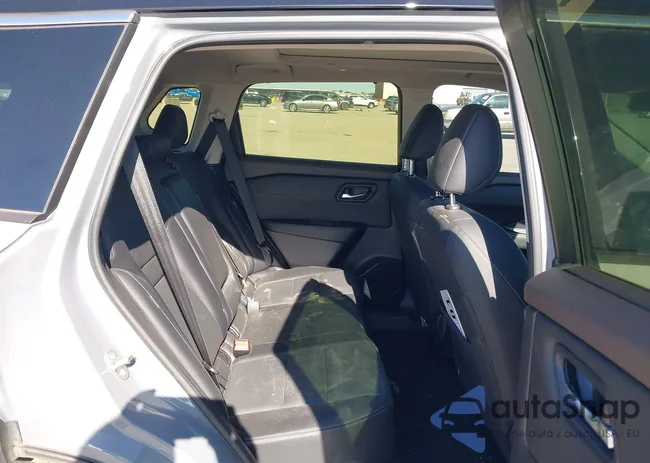 JN8BT3BA1PW009261: 43476488