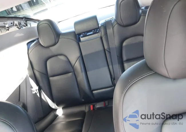 5YJ3E1EC5MF043974: 43476676