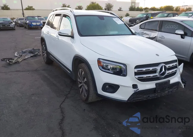 W1N4M4HB8PW302560: 43476817