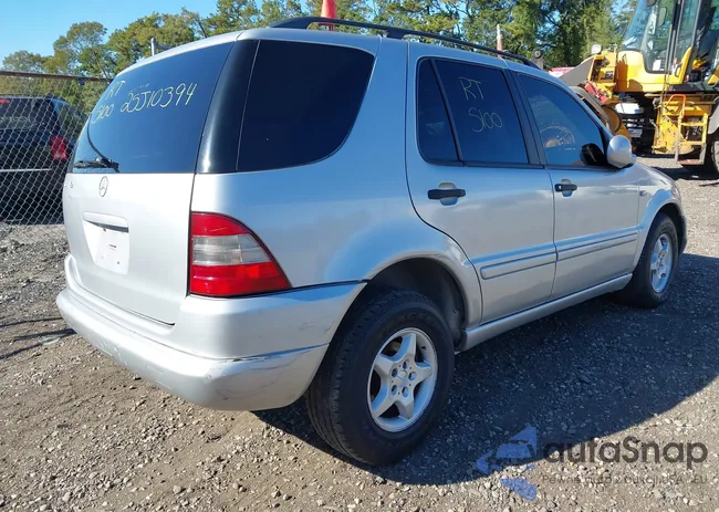 4JGAB54E01A247883: 43477044