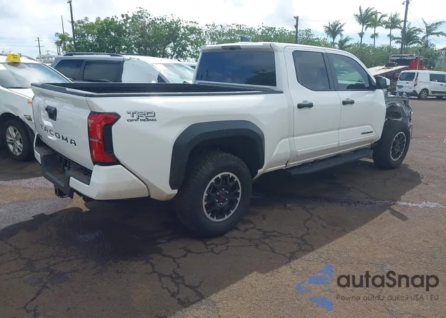 3TYLB5JN6RT051063: 43476198