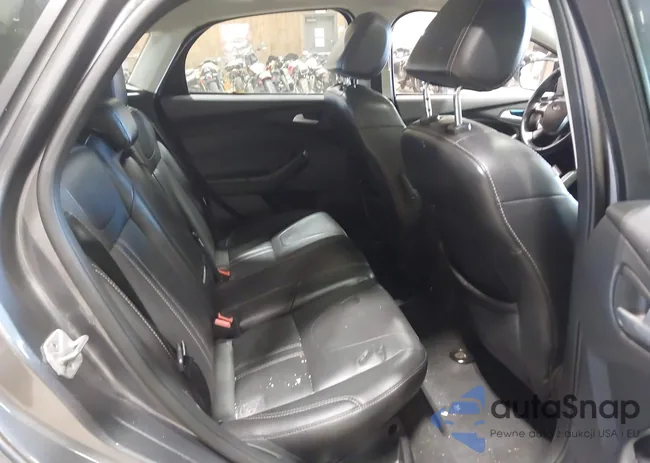 1FADP3K27DL378372: 43476438