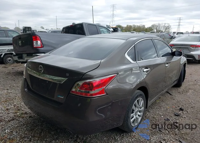 1N4AL3AP4DC229185: 43477494