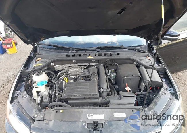 3VWDB7AJ1HM267570: 43477688