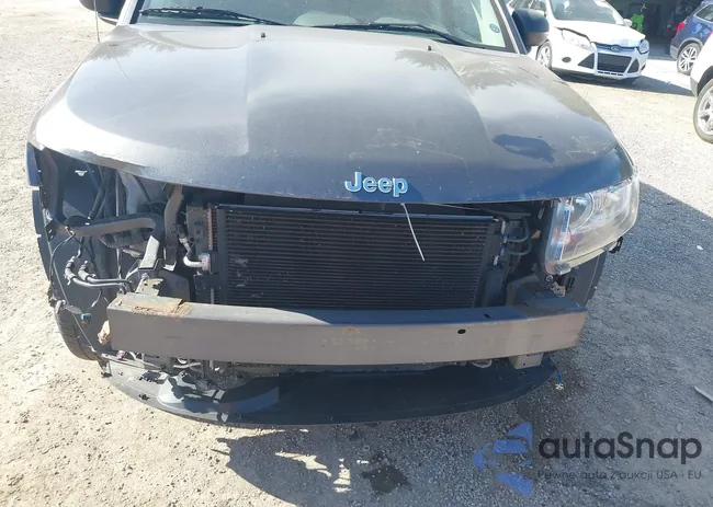 1C4NJDBB9GD723406: 43477691