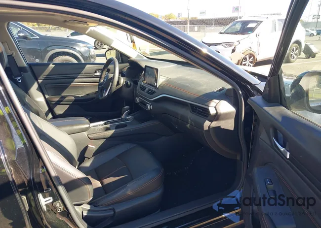 1N4BL4CW7LC262937: 43477758