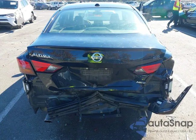 1N4BL4CW7LC262937: 43477758