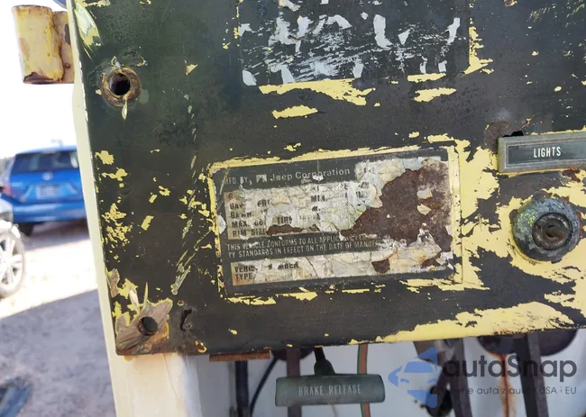 J8F83AA093977: 43477813