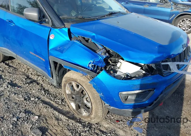 3C4NJDDB1JT144750: 43477845