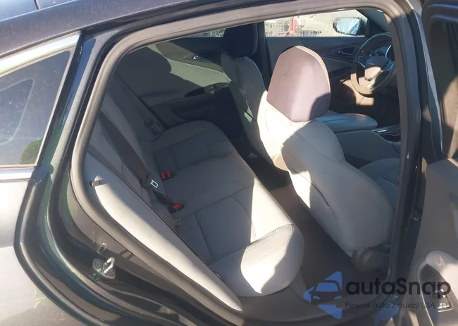 1G1ZE5ST0HF108911: 43477909