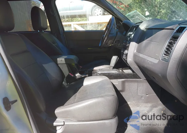 1FMCU04G49KC02572: 43477086