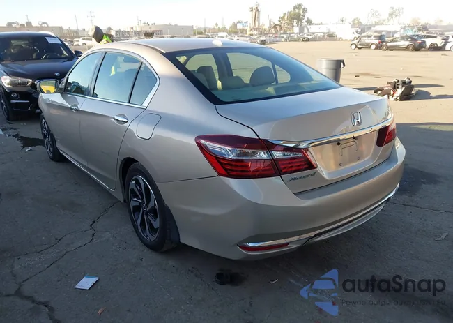 1HGCR2F86HA208340: 43477090