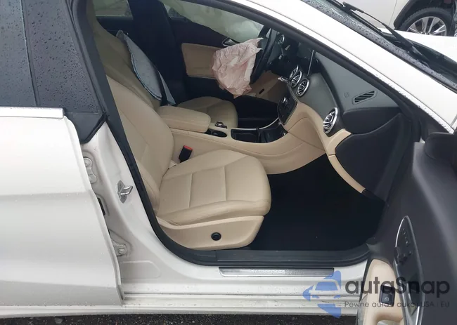 WDDSJ4EB4EN041433: 43477403