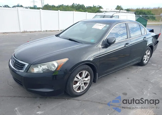 1HGCP2F4XAA024379: 43478473