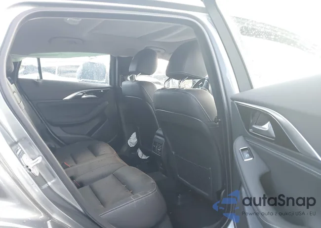 SJKCH5CRXJA051883: 43478852