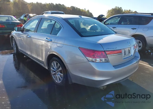 1HGCP3F80BA022683: 43478993