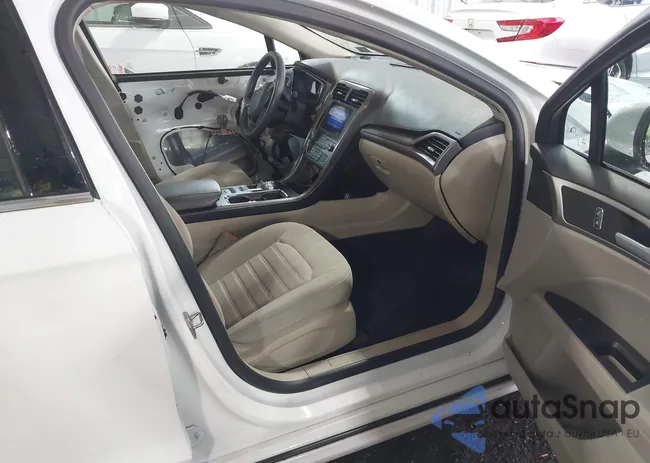 3FA6P0HD1LR251973: 43478057