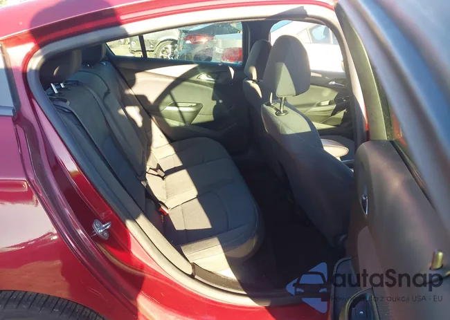 1G1BE5SM7K7110442: 43478071