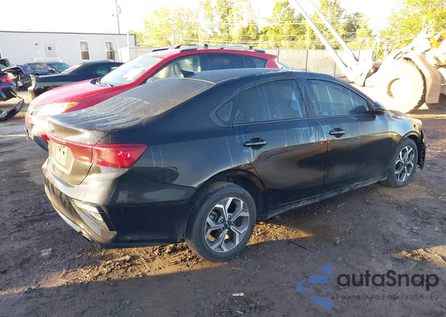 3KPF24AD1ME309373: 43478240