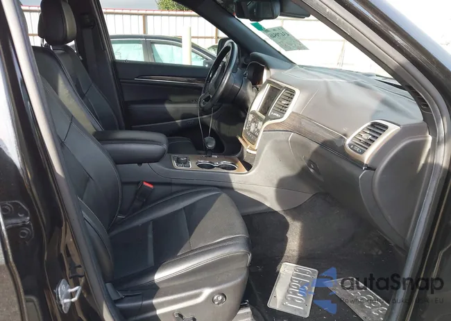 1C4RJFCM3EC434828: 43479546