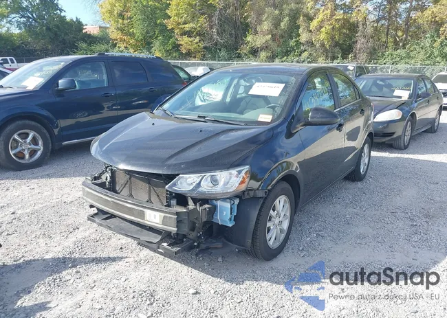 1G1JD5SH2J4118384: 43479619