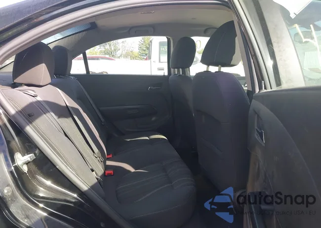 1G1JD5SH2J4118384: 43479619