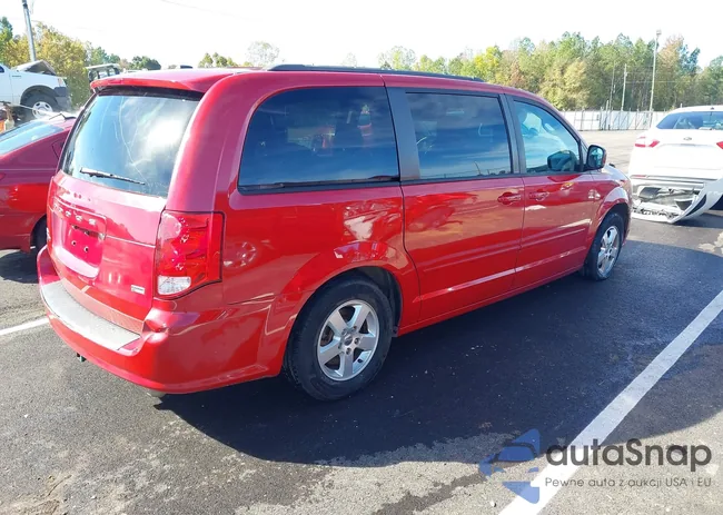 2C4RDGCG1DR636967: 43479677