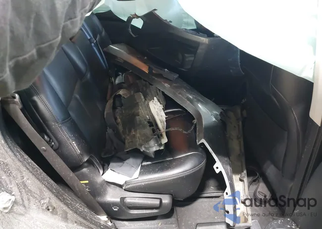 5N1DR2MM1JC676873: 43479683