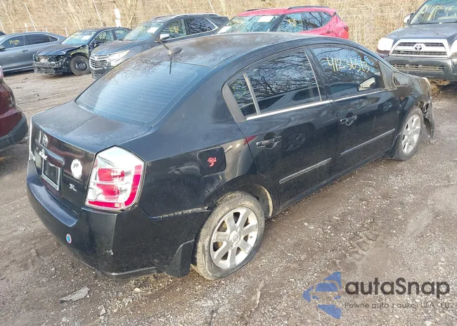 3N1AB61E28L687088: 43479842