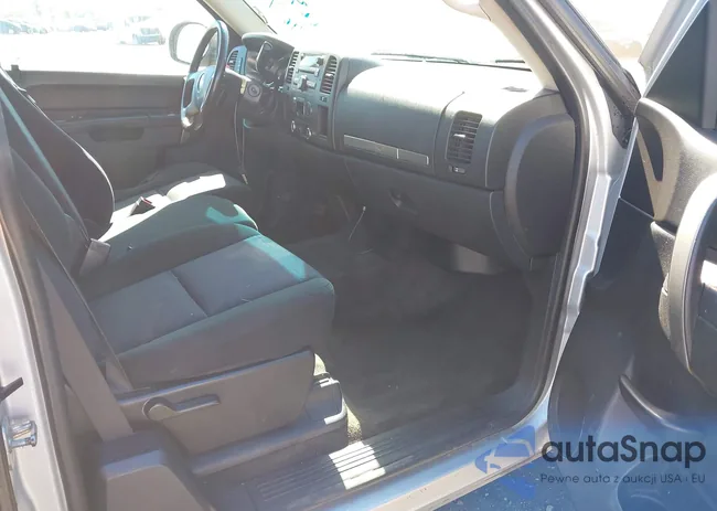 1GCRCSE06BZ422310: 43479903