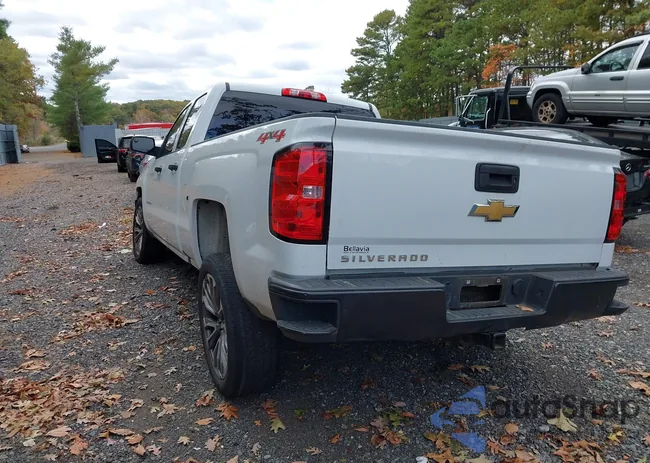 1GCVKNEC6HZ238541: 43479951