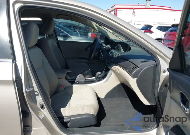 1HGCR2F33FA227963: 43479981